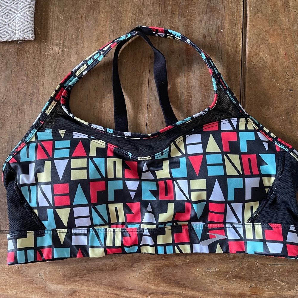 Brooks sports bra